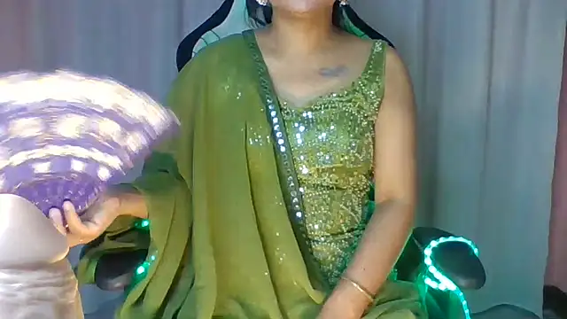 Ananya-7 webcam