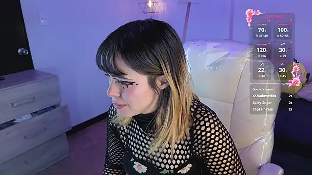 NinaSakura_Eup webcam