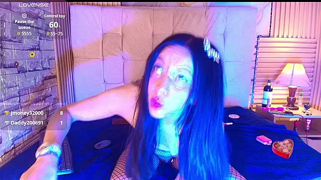 moxie_monclair webcam