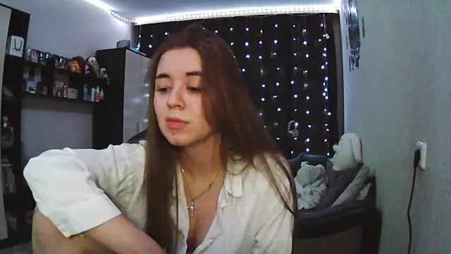krystalcarabine (F teen) - lick my finger :3