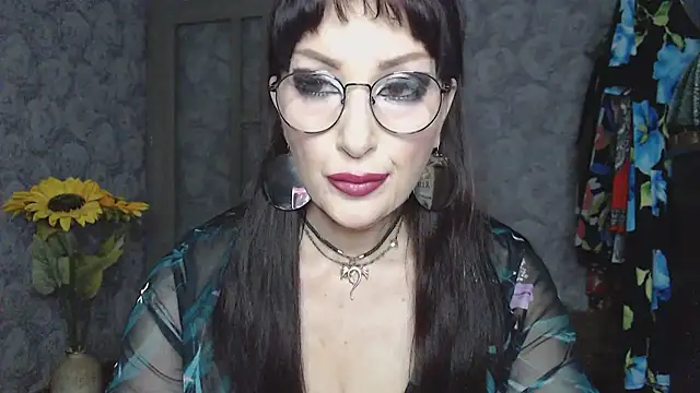 Aziza1 webcam