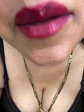 Notty-HotyBhabhi webcam
