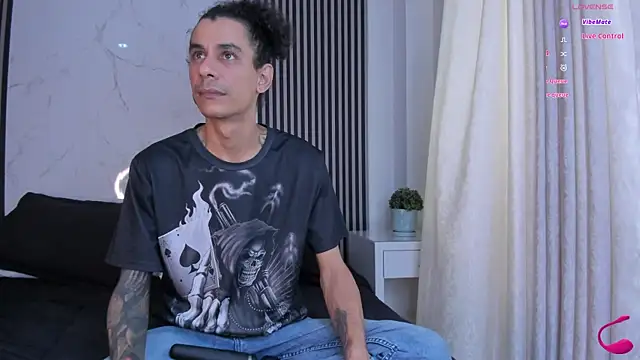 JackAndRosse_ live cam on StripChat