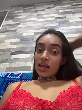 leilani_X webcam
