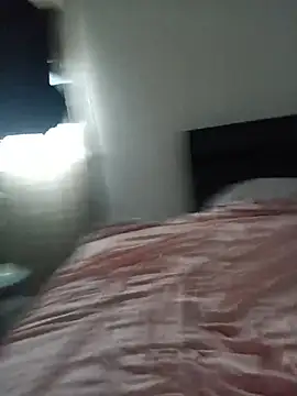 Luna_wild69 webcam