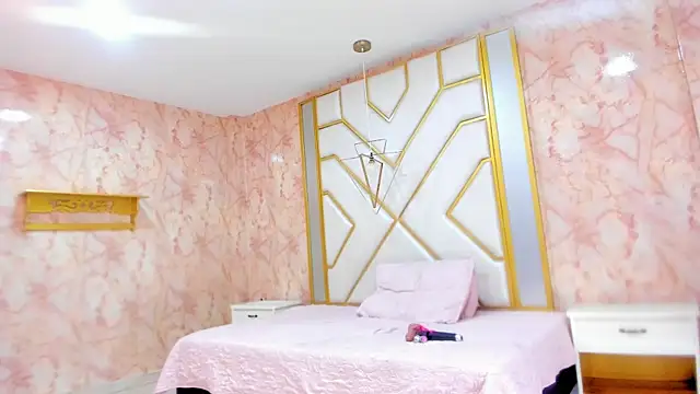Laiila_bigboobs webcam