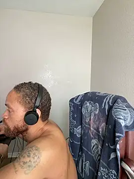 Fathero1time live cam on StripChat