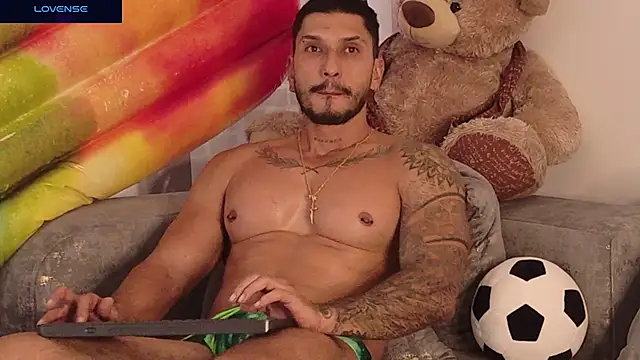 Seth_Vegaa live cam on StripChat