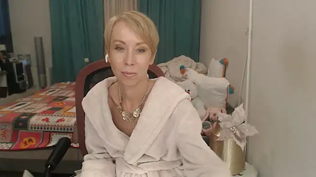 LuxuryNika