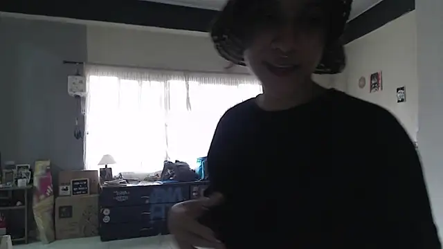 AlinaWoolf_ live cam on StripChat