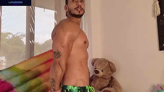 Seth_Vegaa live cam on StripChat