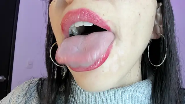 katty_mouth - Katty_mouth's free webcam - UK Sex Cams