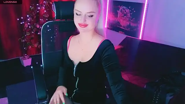 Miss_Alice_Silver webcam
