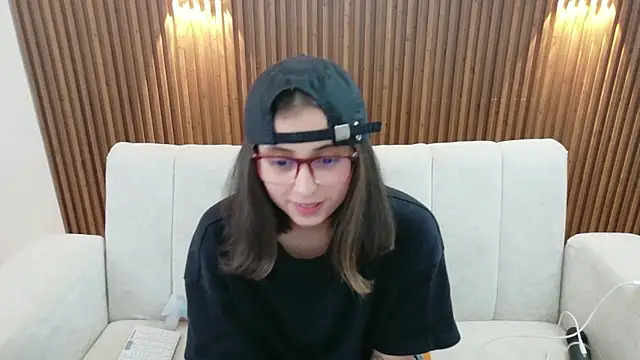 feelena_mysoull live cam on StripChat