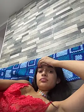 leilani_X webcam