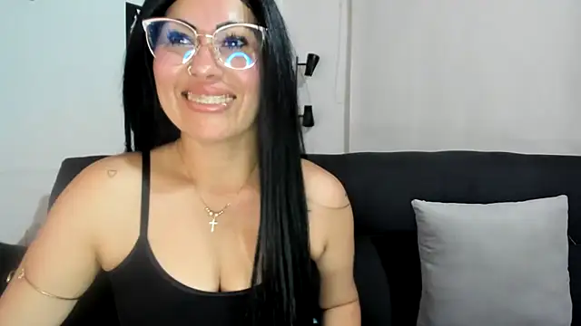 Tania_mature webcam