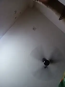 Meloni_71 webcam