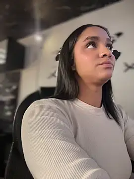 Isabella-Teen webcam