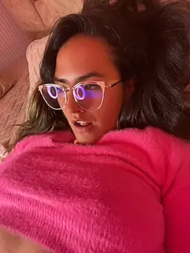 sophia_pink17 webcam