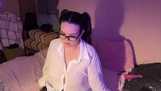 LiyaHoly webcam
