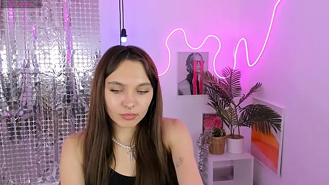 ChloeSunny webcam
