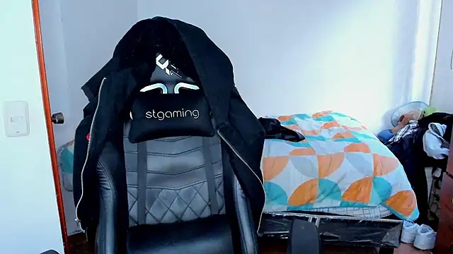 Tommy_Bred webcam