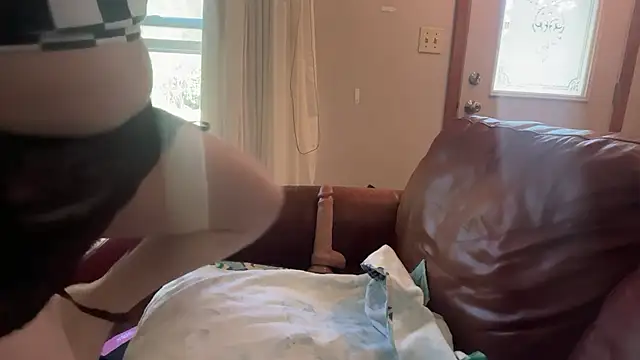 NerdyNichole webcam
