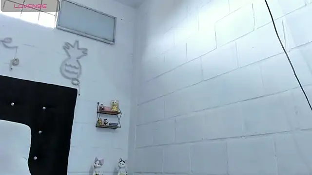 sexynova_93 webcam