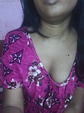 Shivani-tiwari webcam