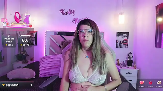 Karly_moon webcam