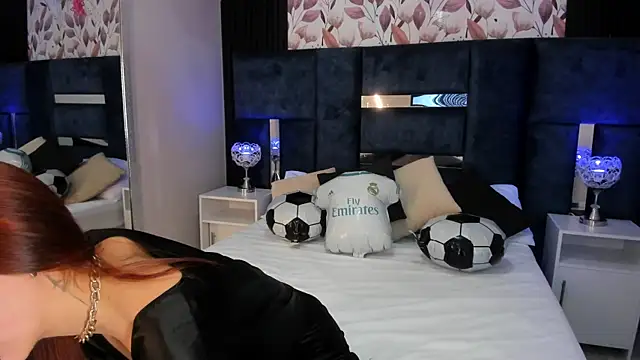 LolaGray__ live cam on StripChat