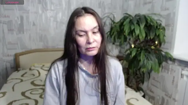 Watch GinaQSoul live on EroticFlix - High definition streams