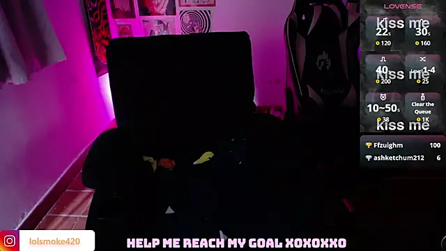 Bdsm_and_fries webcam