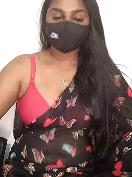 Tamil_Azhaghi webcam