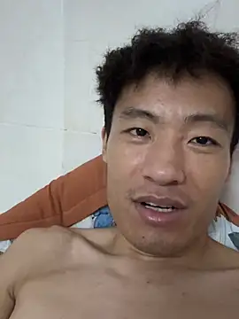 mr_iphone11 (M young) - 直男欠钱下海