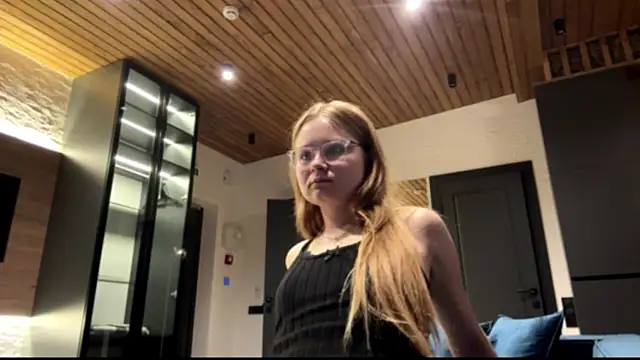 NikaLicka live cam on StripChat