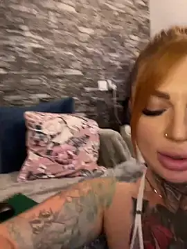 krysstal003 (Ask my age) - titty fuck with oil+2 vid last tipper
