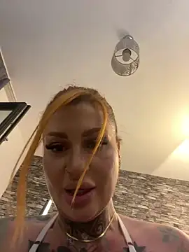 krysstal003 live sex cam