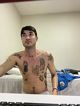 Fubinha live cam on StripChat