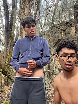 Lollly - Couple webcam sex chat