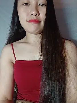Cherry-squirtt live cam on StripChat