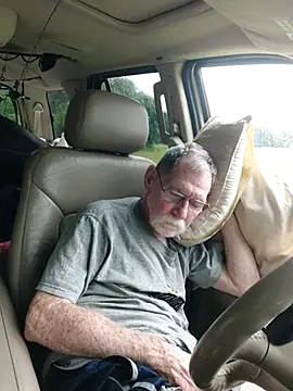 cdforu (M grandpa) - Make me cum