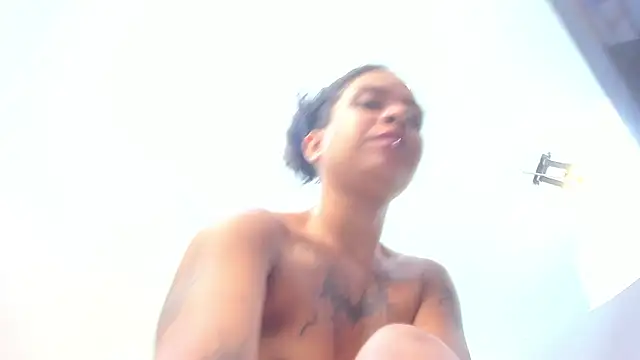 rave_connor webcam