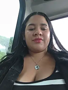 Kendra-daring webcam
