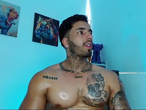 Jacobb_Phoenix live cam on StripChat