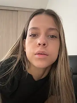 BritanyBlossom webcam