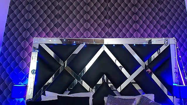 victoriaa_lee_ webcam