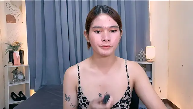 Mimi_Mckinley webcam
