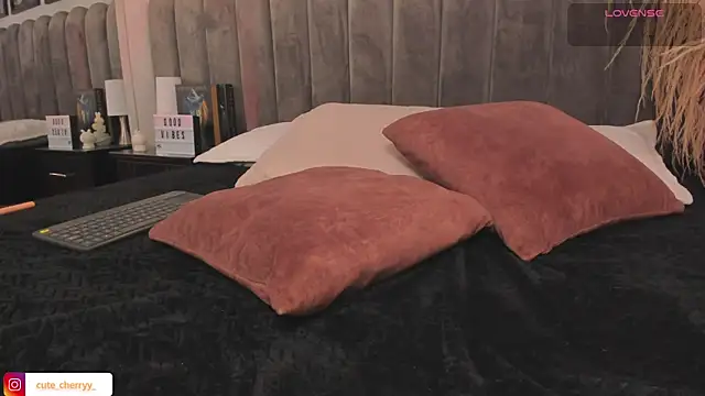 cute__cherry_ webcam