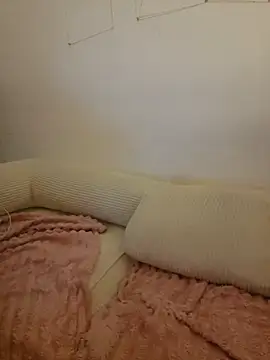 bidoouu26 live cam on StripChat